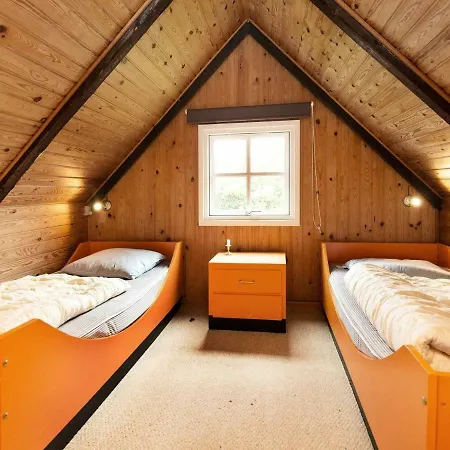 Cozy In With Sea View Semesterbostad *